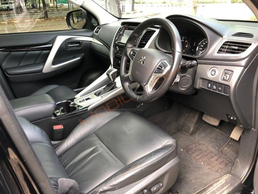 Mobil Mitsubishi Pajero Sport 2018