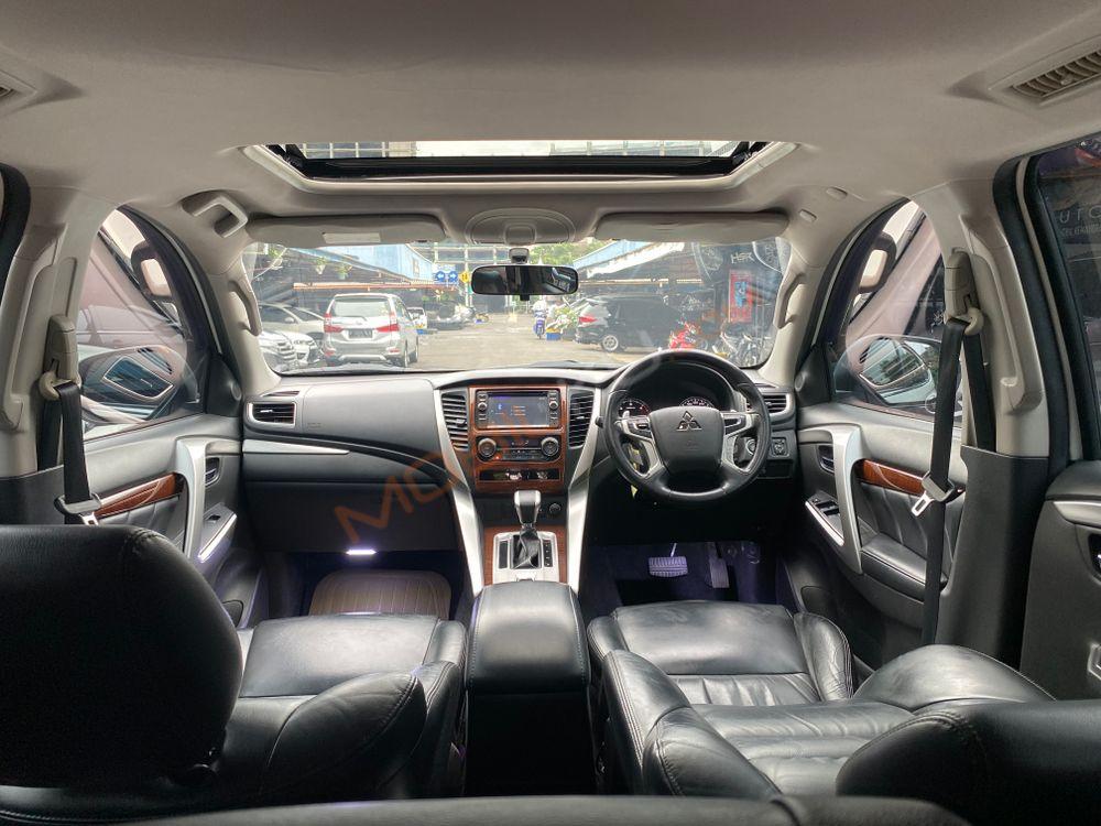 Mobil Mitsubishi Pajero Sport 2016