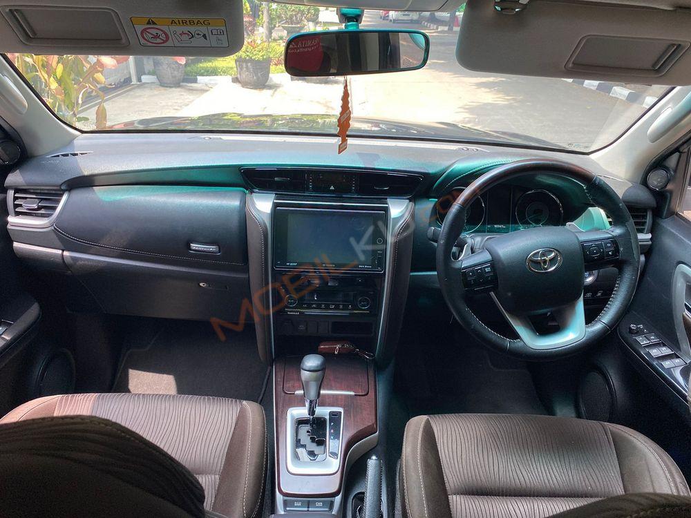 Mobil Toyota Fortuner 2017