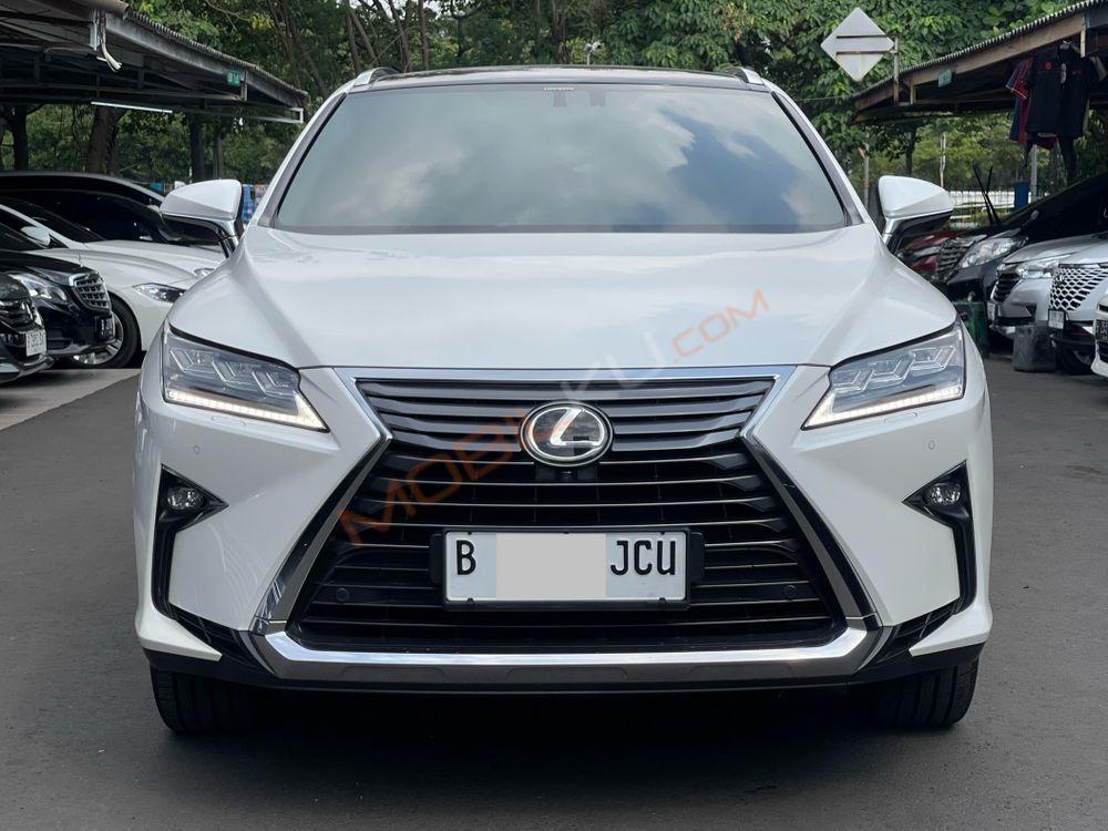 Mobil Lexus RX 2018
