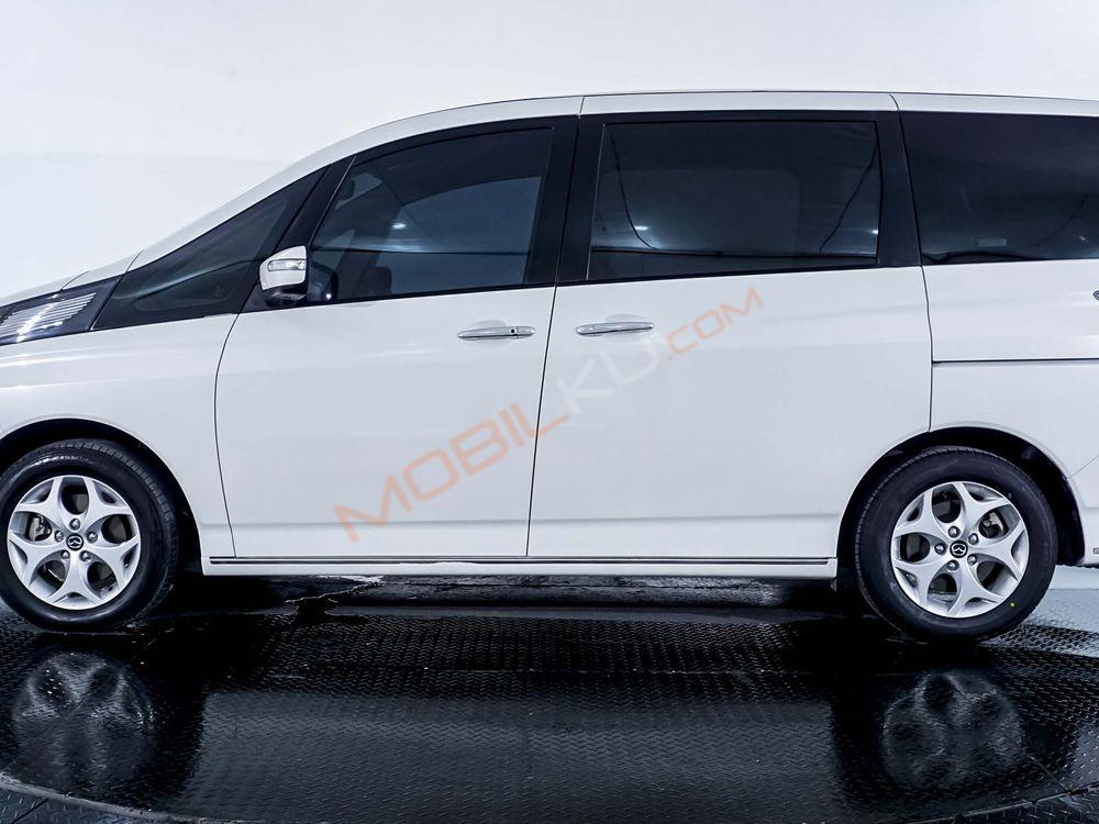 Mobil Mazda Biante 2018