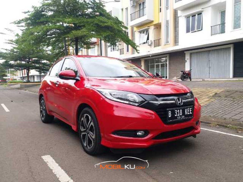 Mobil Honda HR-V 2016