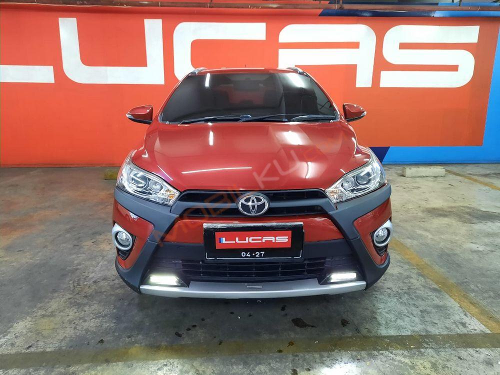 Mobil Toyota Yaris 2017