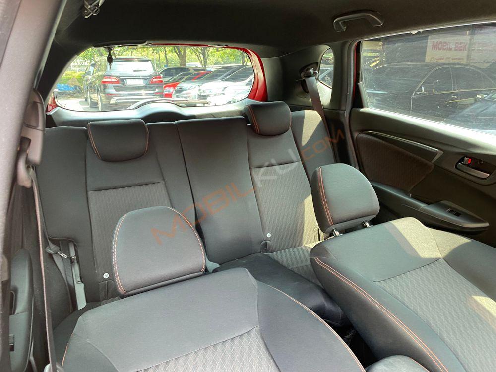 Mobil Honda Jazz 2018