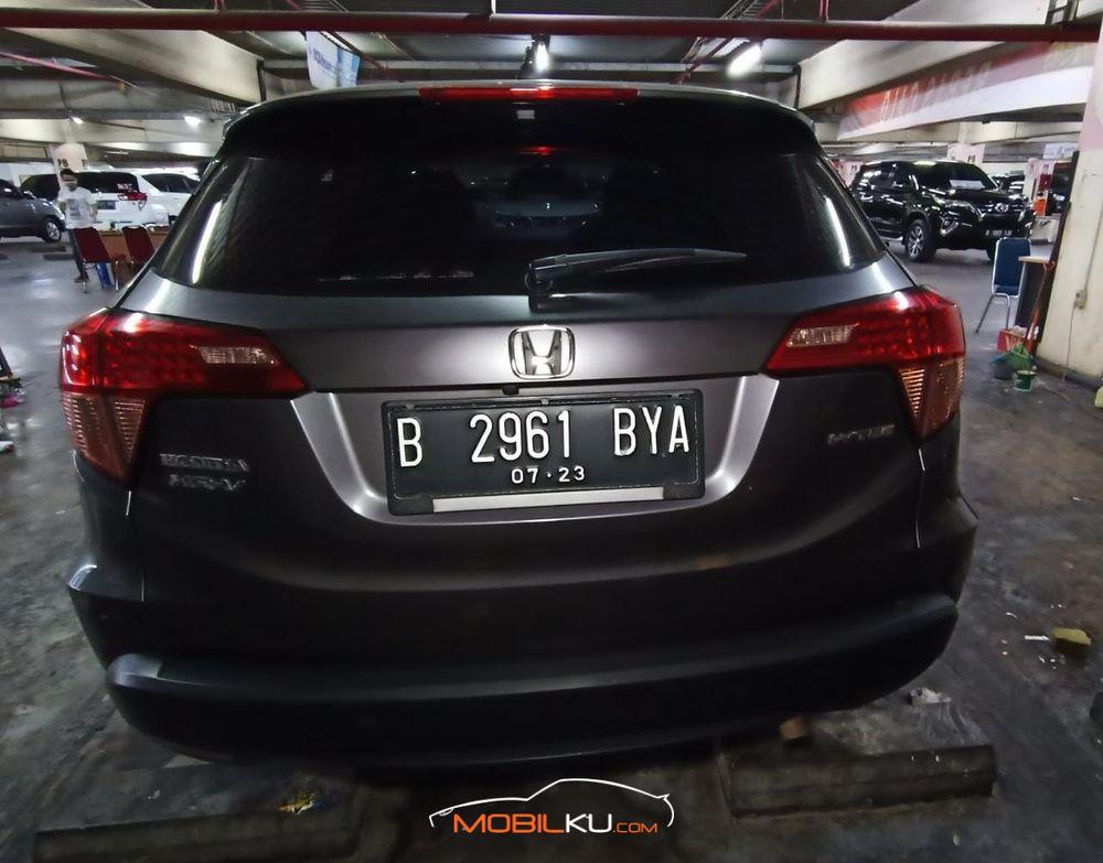 Mobil Honda HR-V 2018