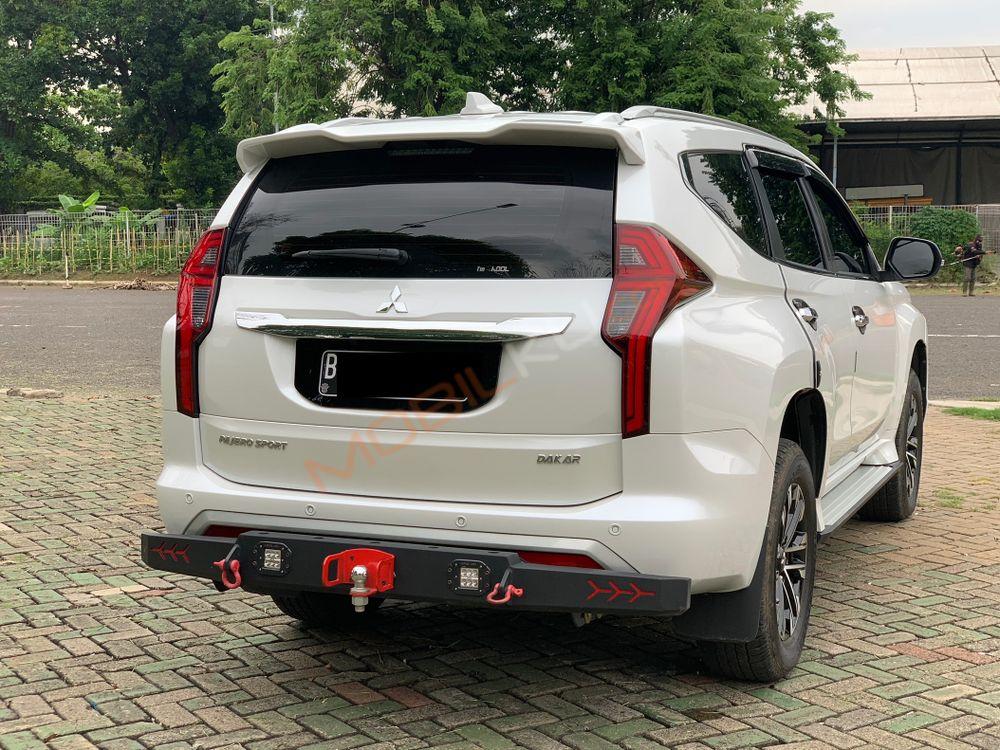 Mobil Mitsubishi Pajero Sport 2022