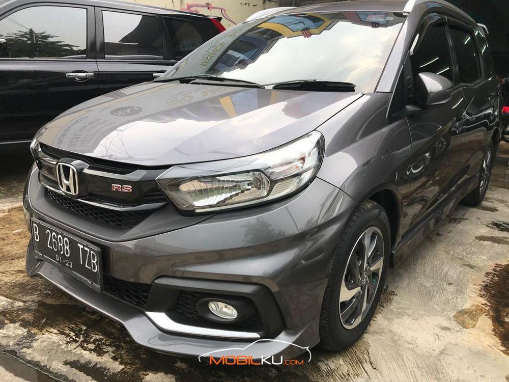 Mobil Honda Mobilio 2017