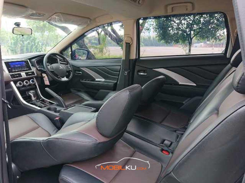 Mobil Mitsubishi Xpander Cross 2020