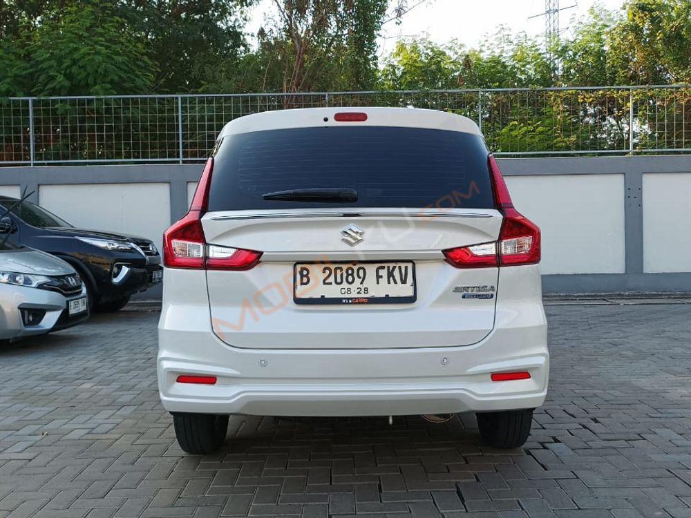 Mobil Suzuki Ertiga 2023