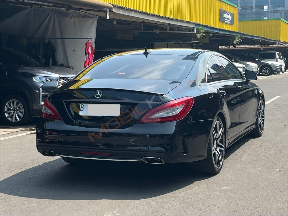Mobil Mercedes-Benz CLS 2015