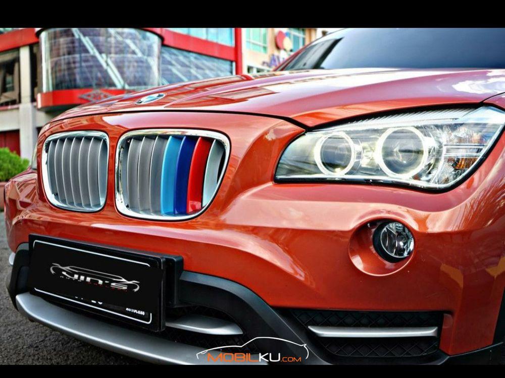 Mobil BMW X1 2013