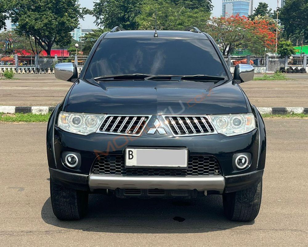 Mobil Mitsubishi Pajero Sport 2010