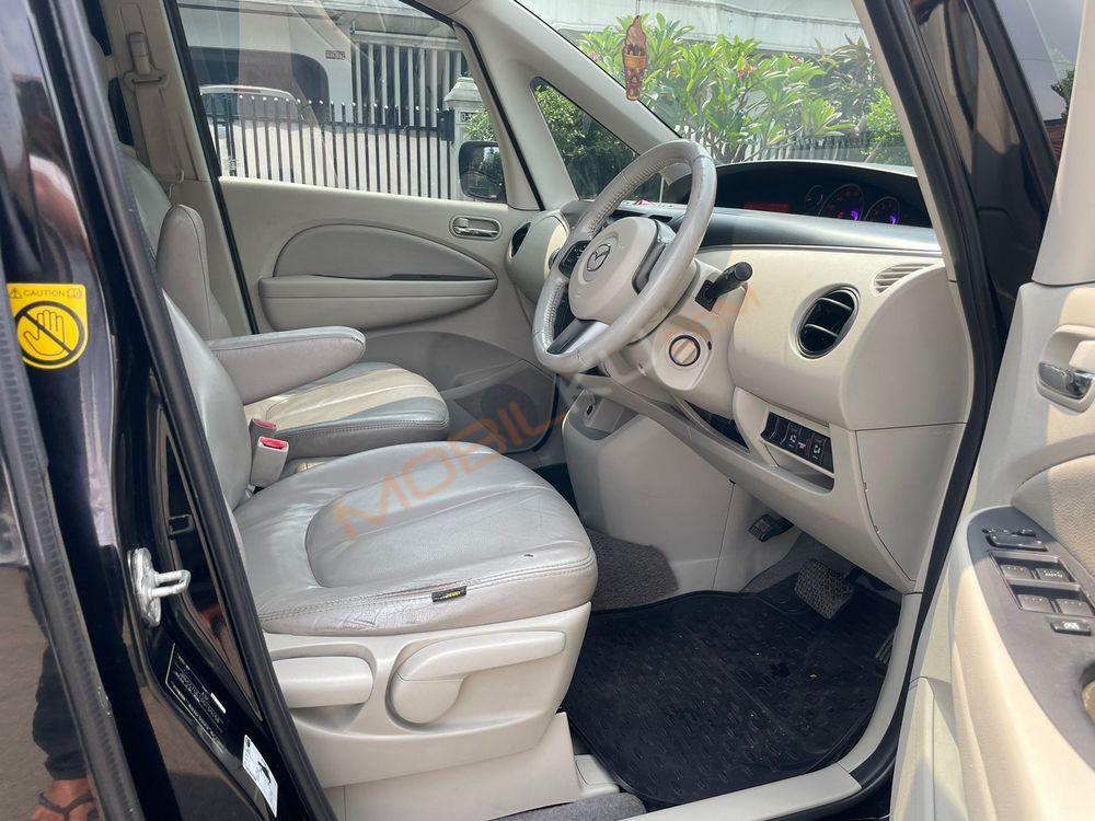 Mobil Mazda Biante 2012