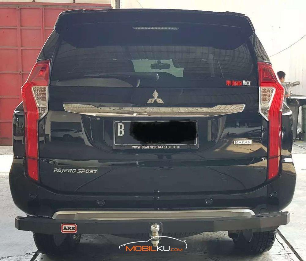 Mobil Mitsubishi Pajero Sport 2018