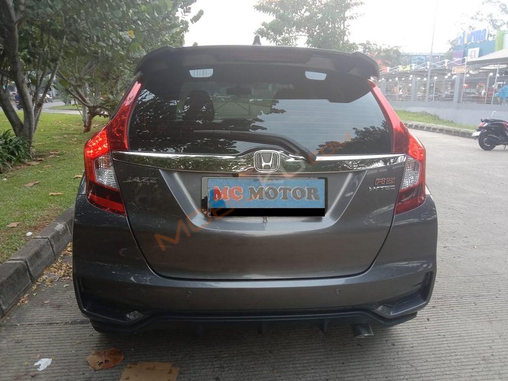 Mobil Honda Jazz 2018