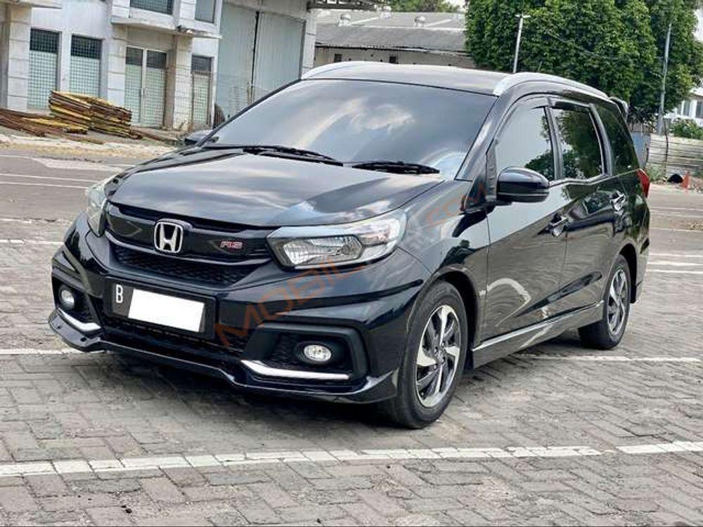 Mobil Honda Mobilio 2017