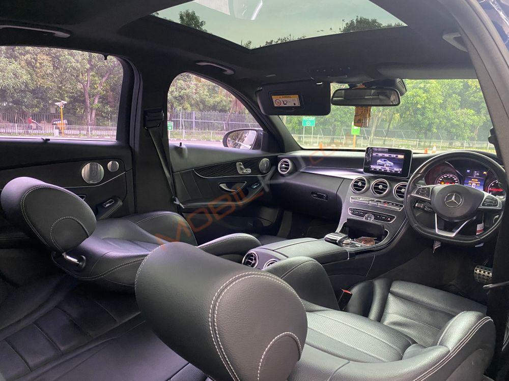 Mobil Mercedes-Benz C-Class 2016