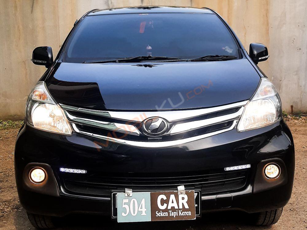 Mobil Daihatsu Xenia 2015