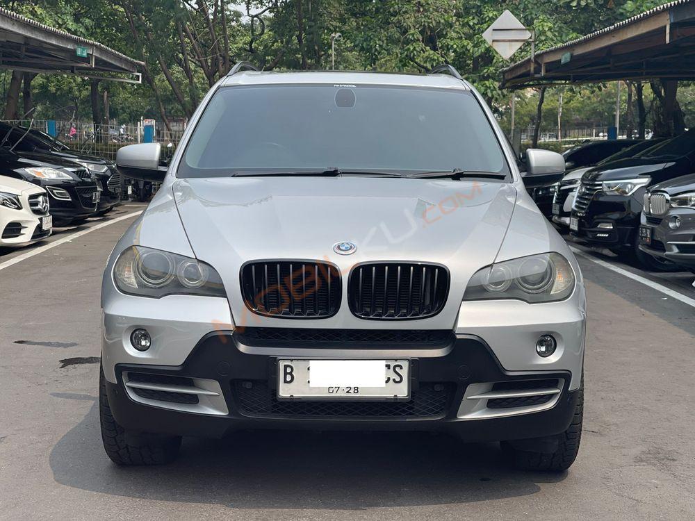 Mobil BMW X5 2008