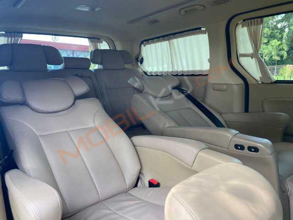 Mobil Hyundai H-1 2017