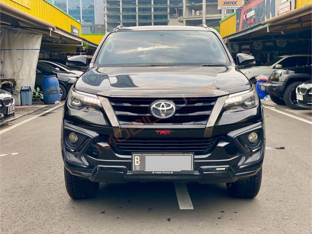 Mobil Toyota Fortuner 2020