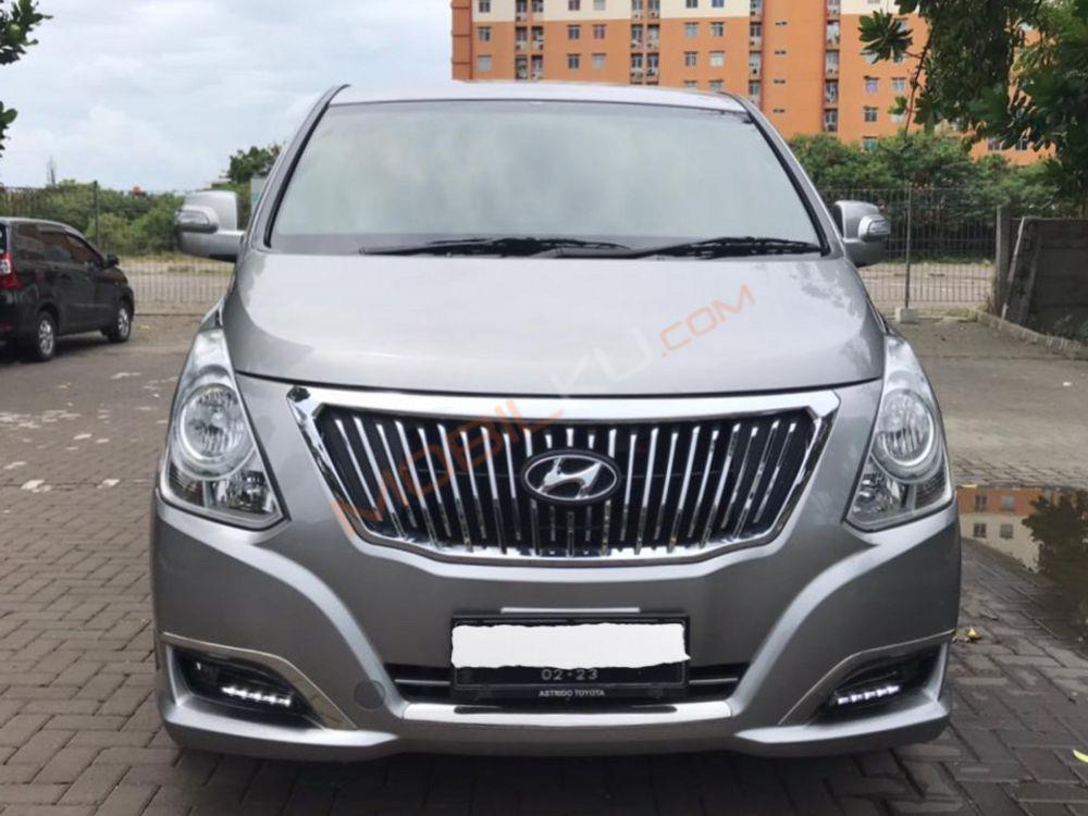 Mobil Hyundai H-1 2018