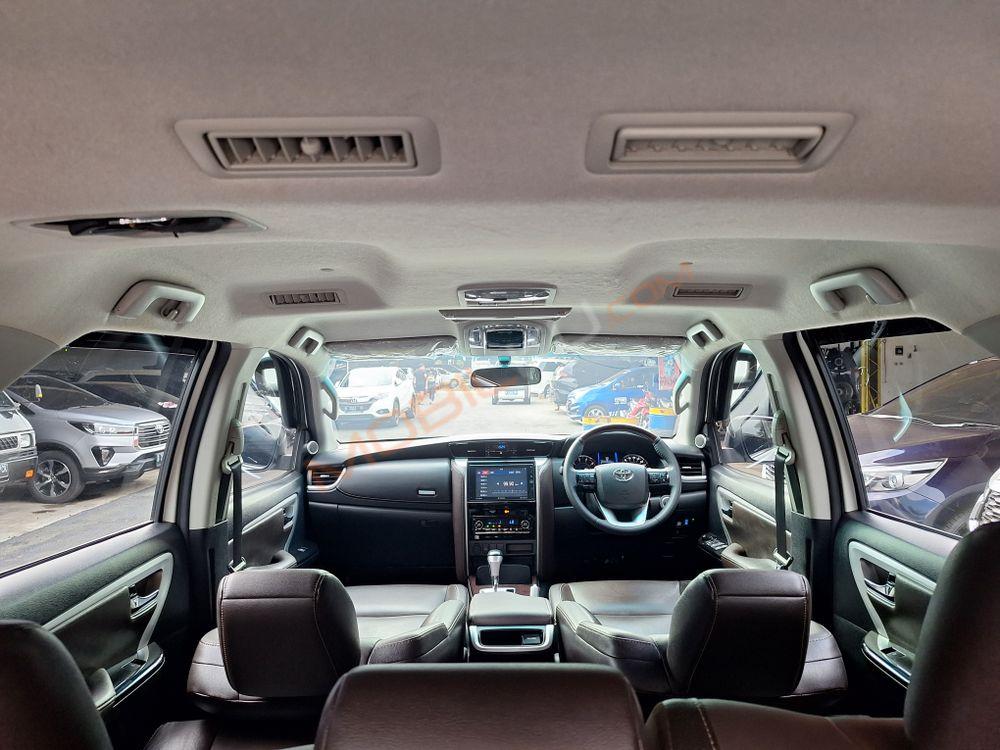 Mobil Toyota Fortuner 2016