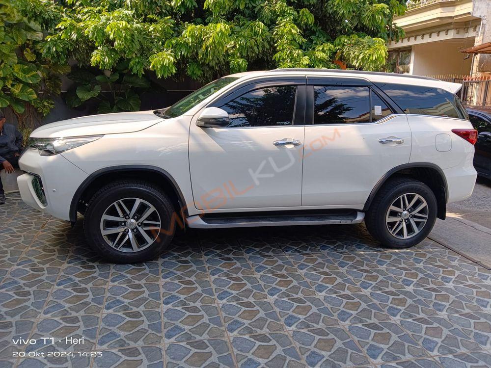 Mobil Toyota Fortuner 2018