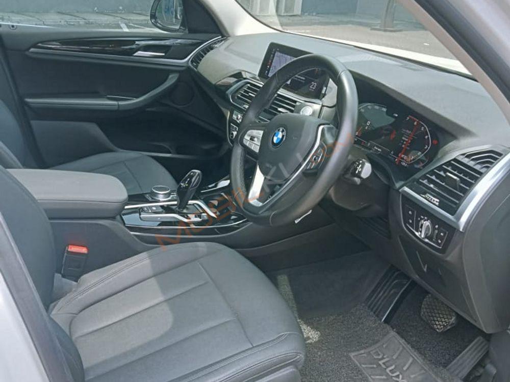 Mobil BMW X3 2021