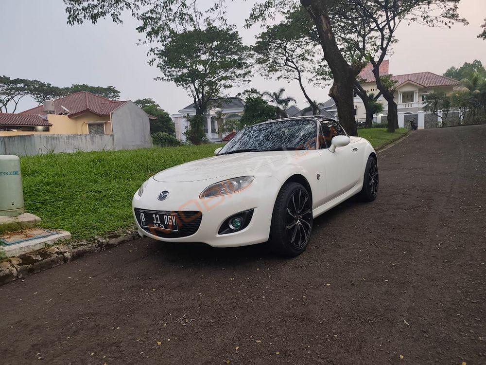 Mobil Mazda MX-5 Miata 2012