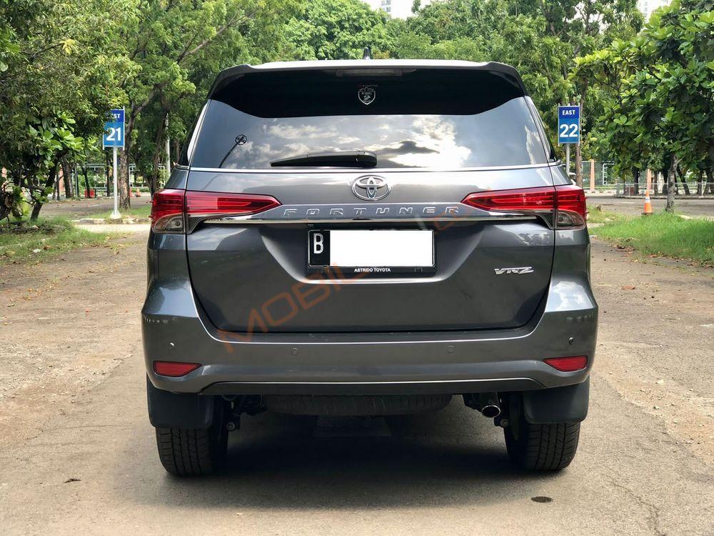 Mobil Toyota Fortuner 2017