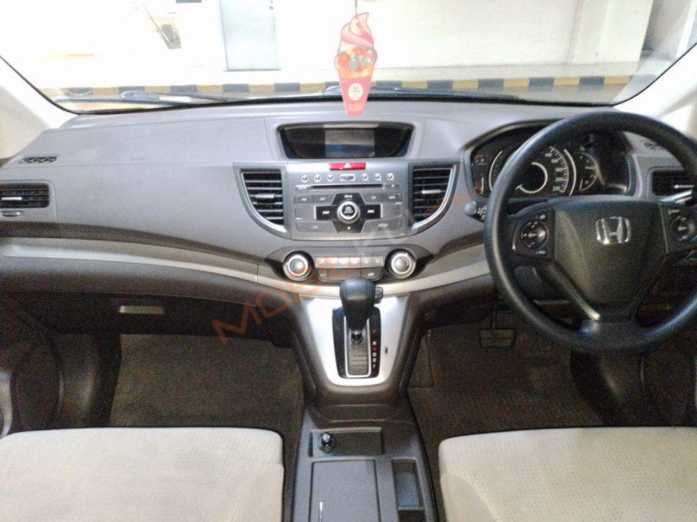 Mobil Honda CR-V 2013