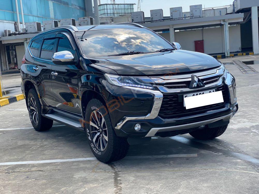 Mobil Mitsubishi Pajero Sport 2017