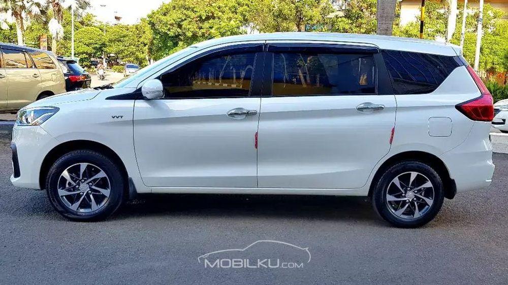 Mobil Suzuki Ertiga 2019