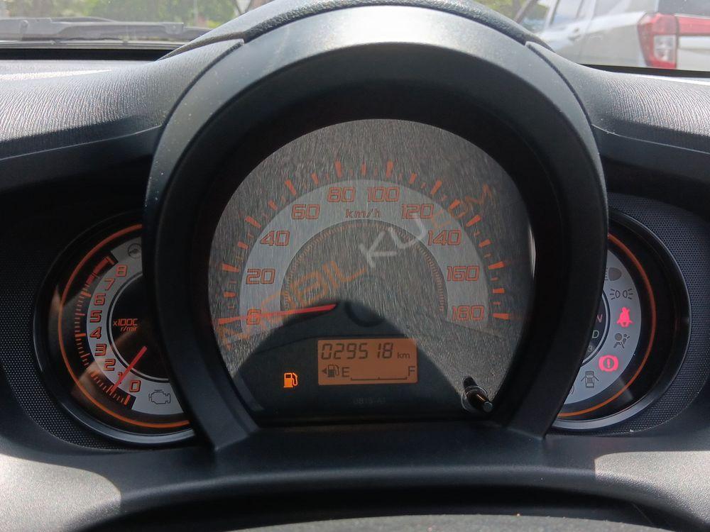 Mobil Honda Brio 2014