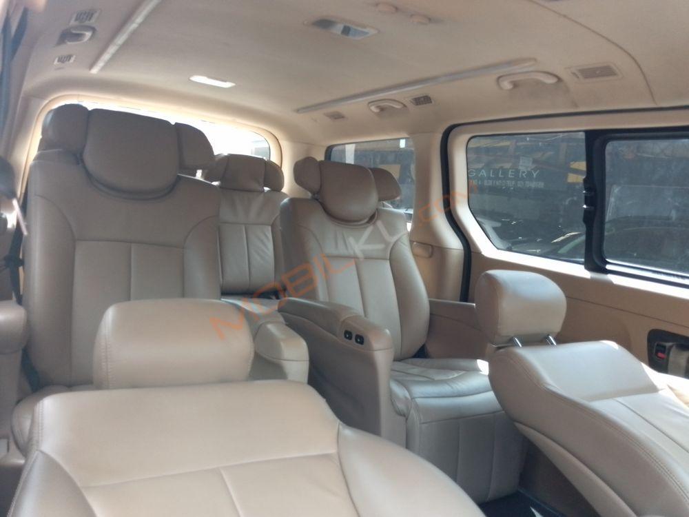 Mobil Hyundai H-1 2018