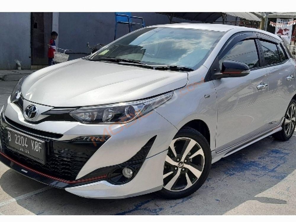 Mobil Toyota Yaris 2019