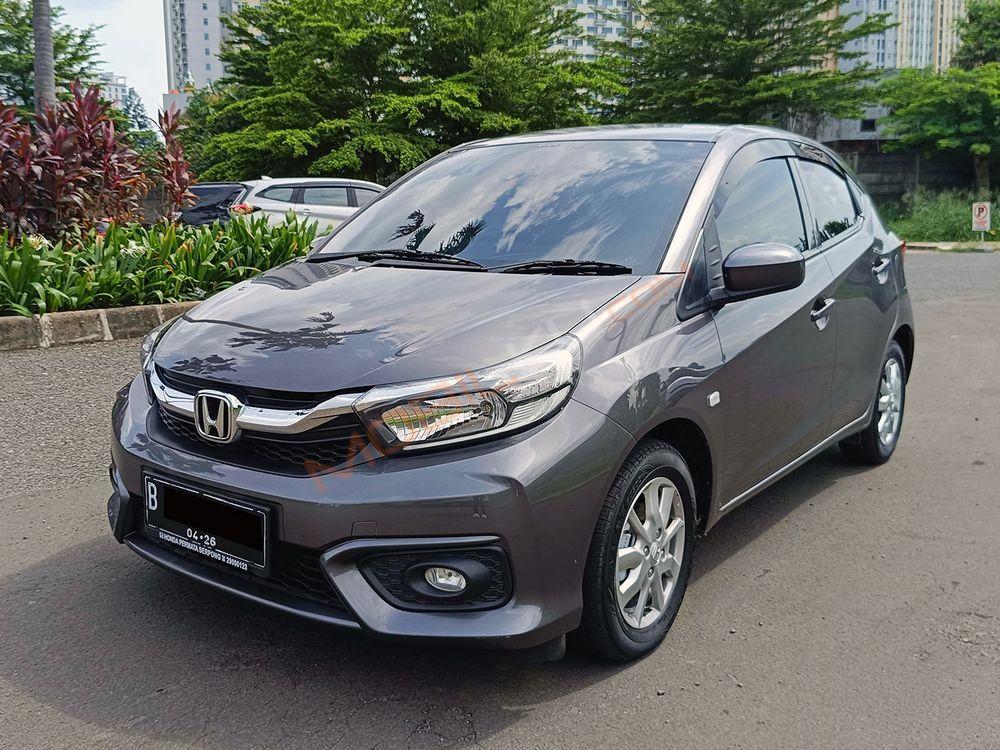 Mobil Honda Brio 2021