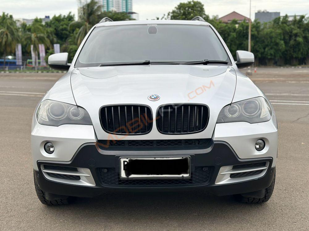 Mobil BMW X5 2008