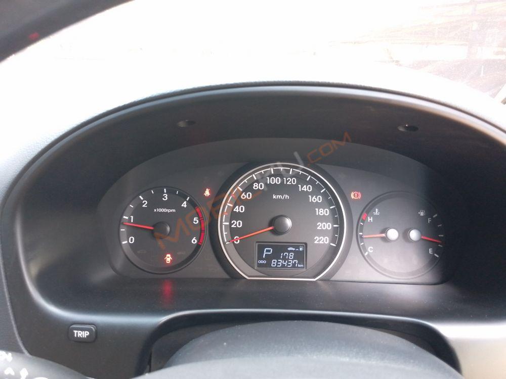 Mobil Hyundai H-1 2018