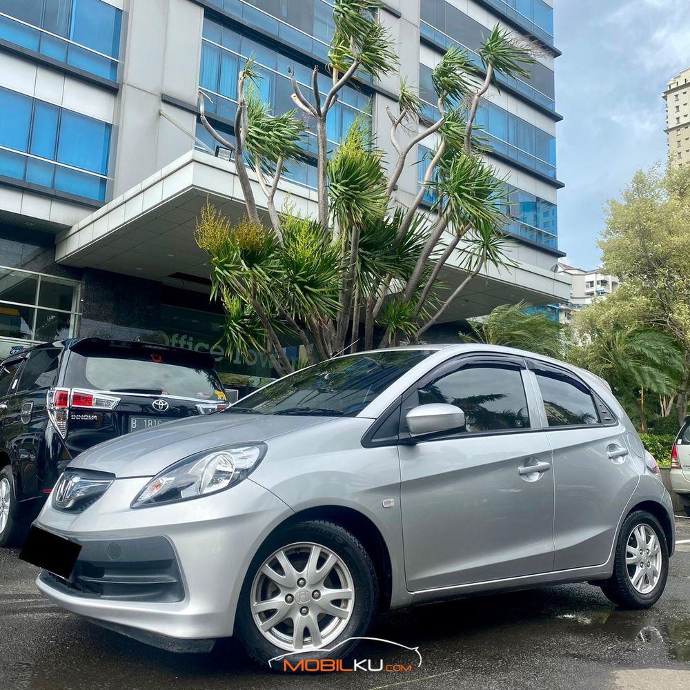 Mobil Honda Brio 2013