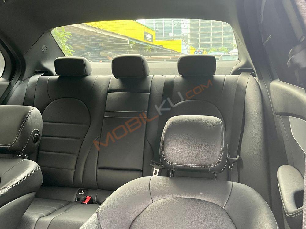 Mobil Mercedes-Benz C-Class 2018
