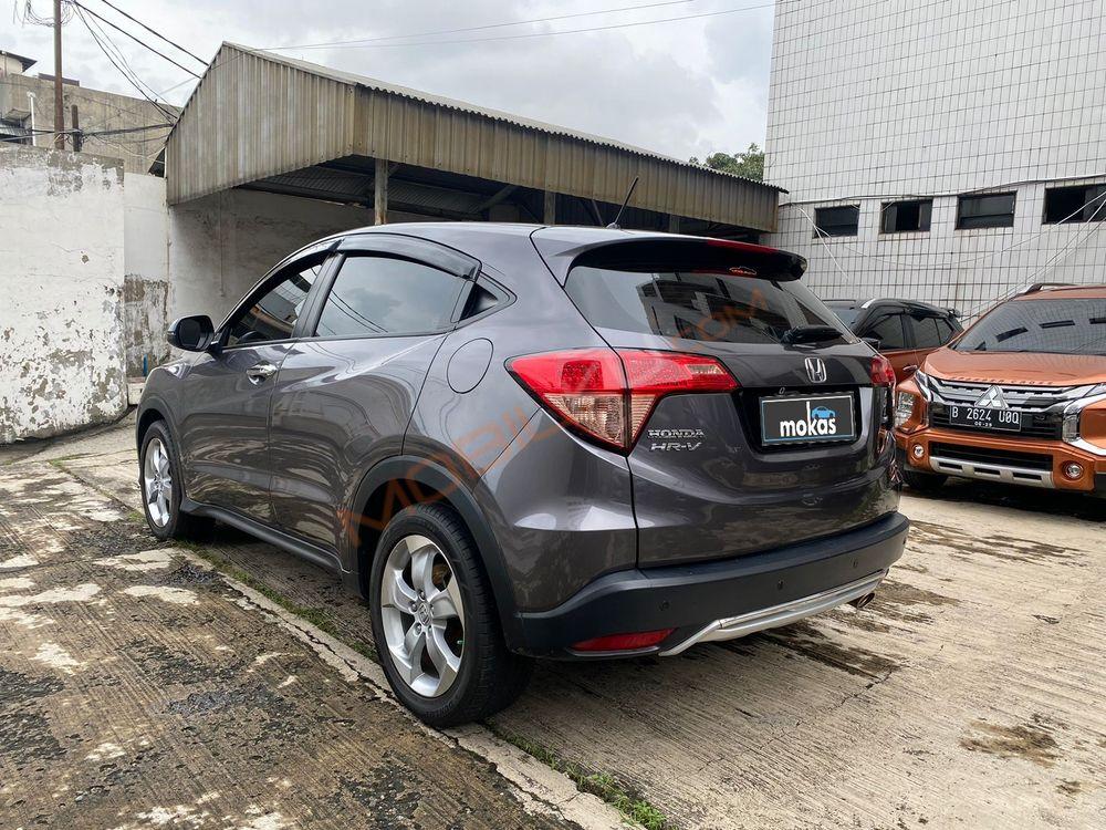 Mobil Honda HR-V 2015