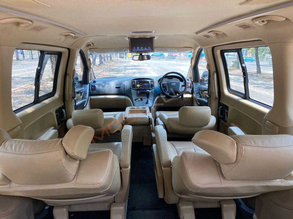 Mobil Hyundai H-1 2018