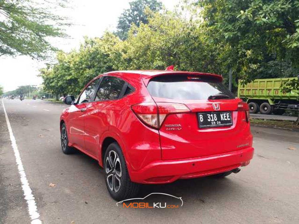 Mobil Honda HR-V 2016