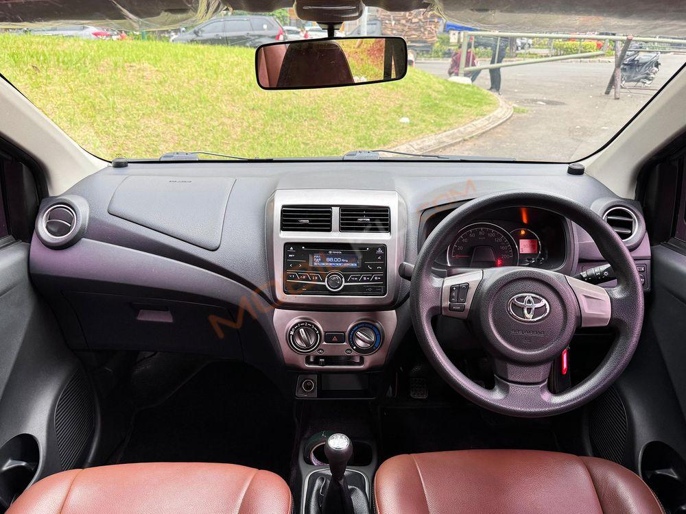 Mobil Toyota Agya 2017