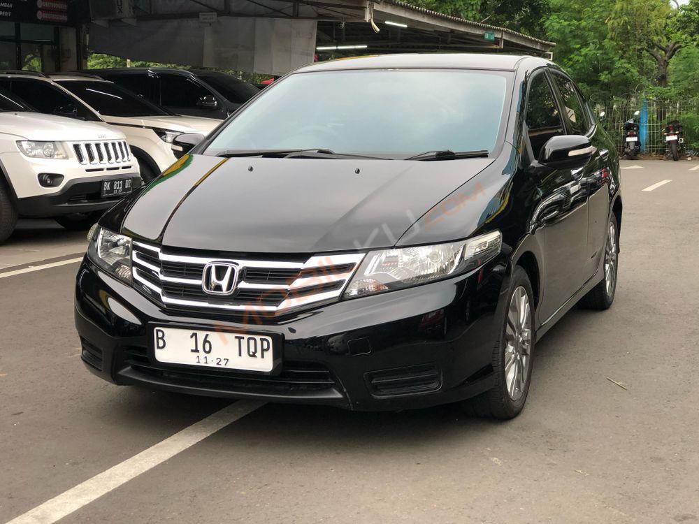Mobil Honda City Sedan 2012