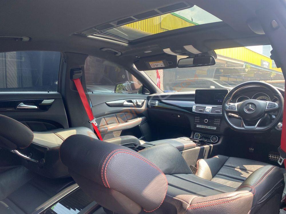 Mobil Mercedes-Benz CLS 2015
