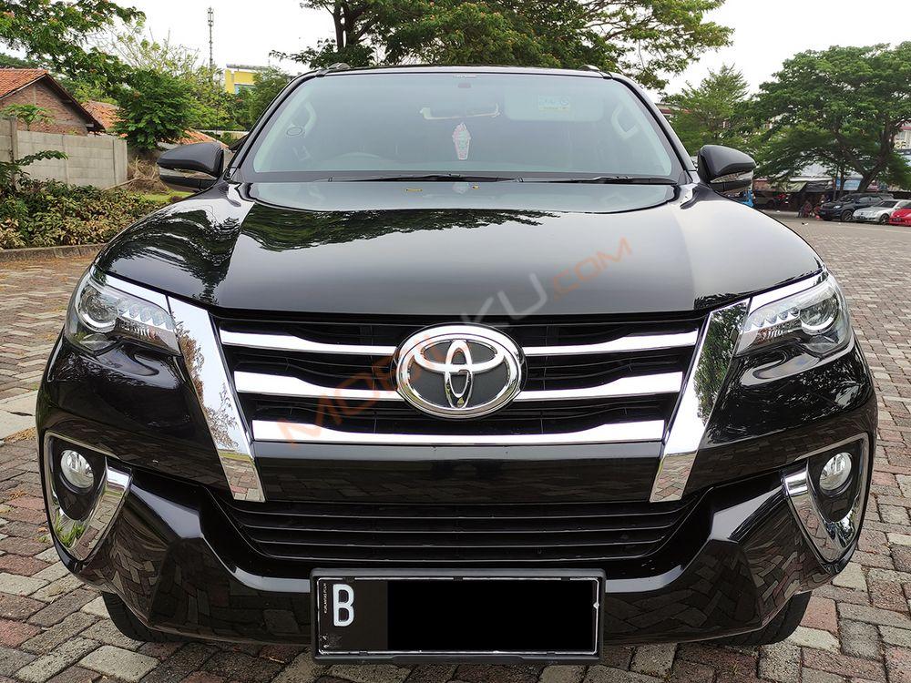 Mobil Toyota Fortuner 2018
