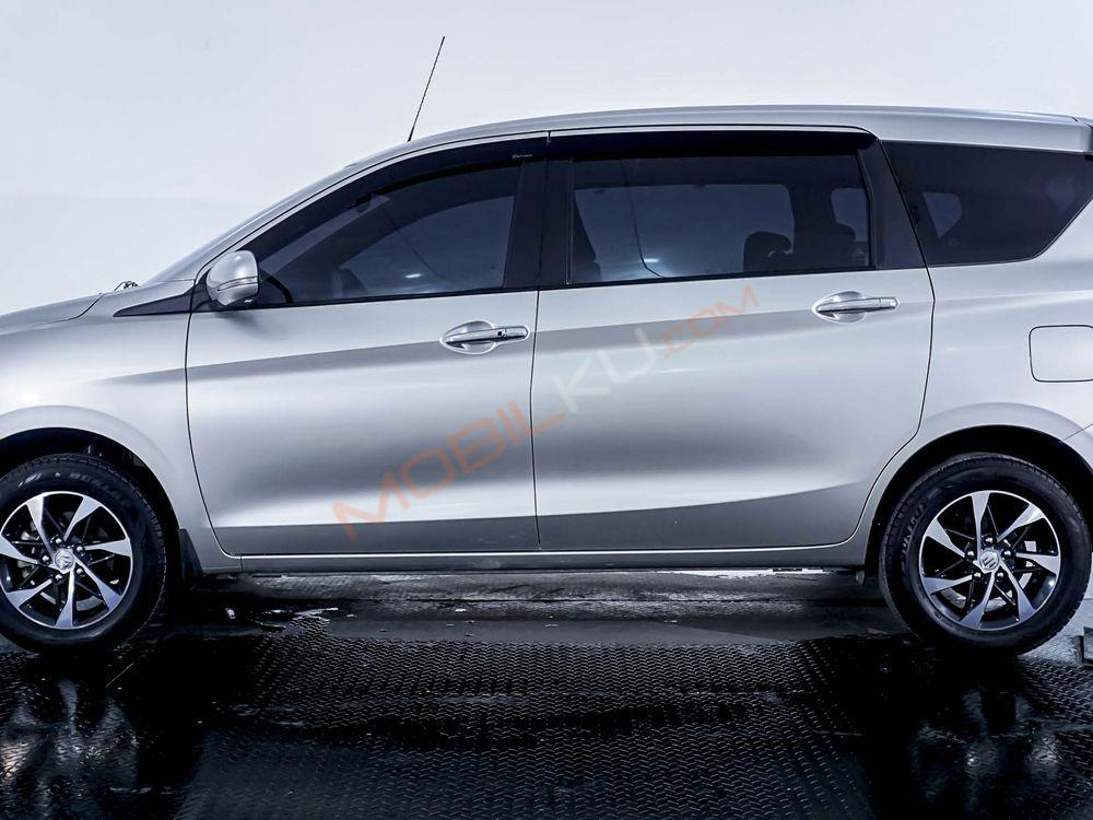 Mobil Suzuki Ertiga 2022